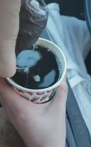 How your GF takes her coffee : video clip