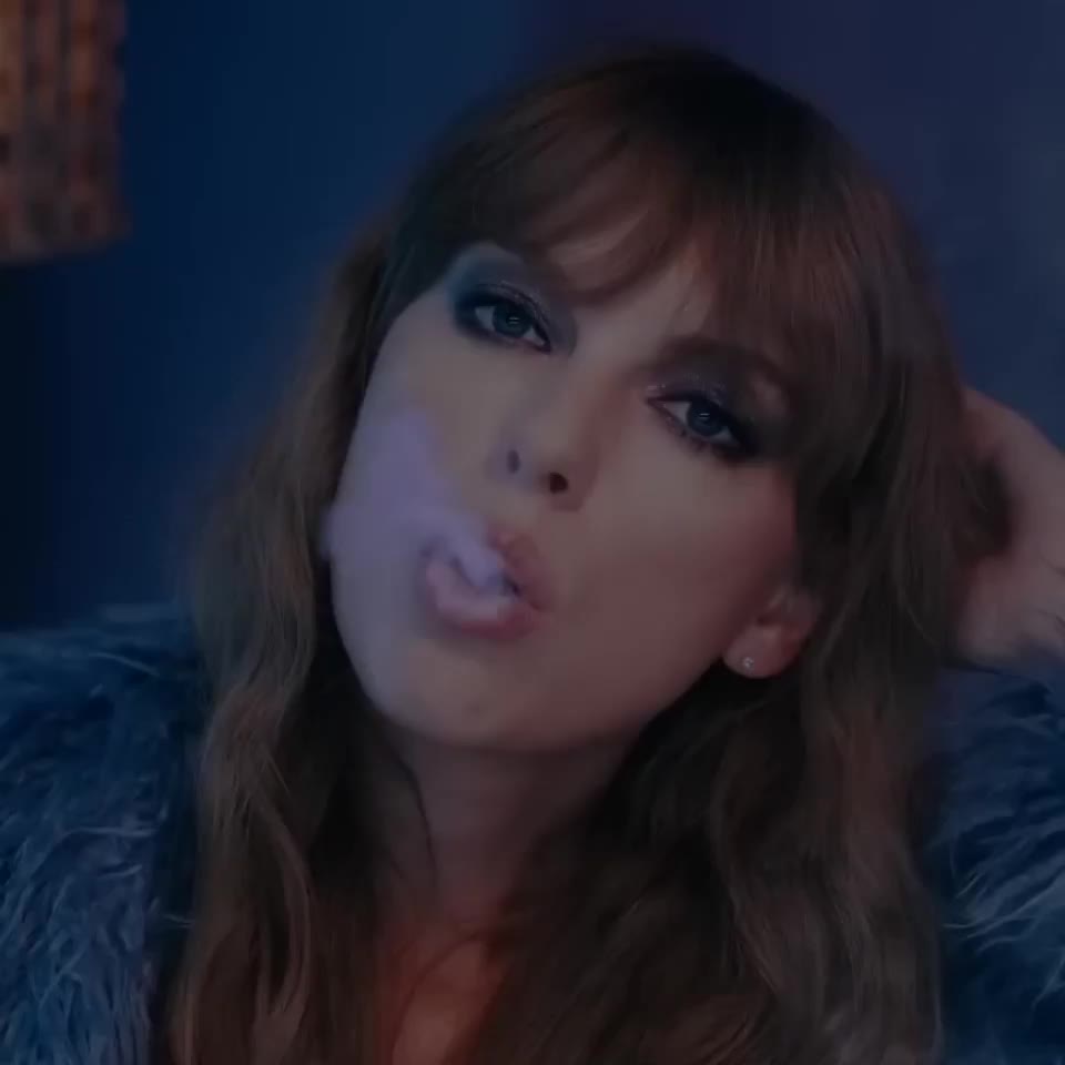 Taylor Swift [Lavender Haze] : video clip