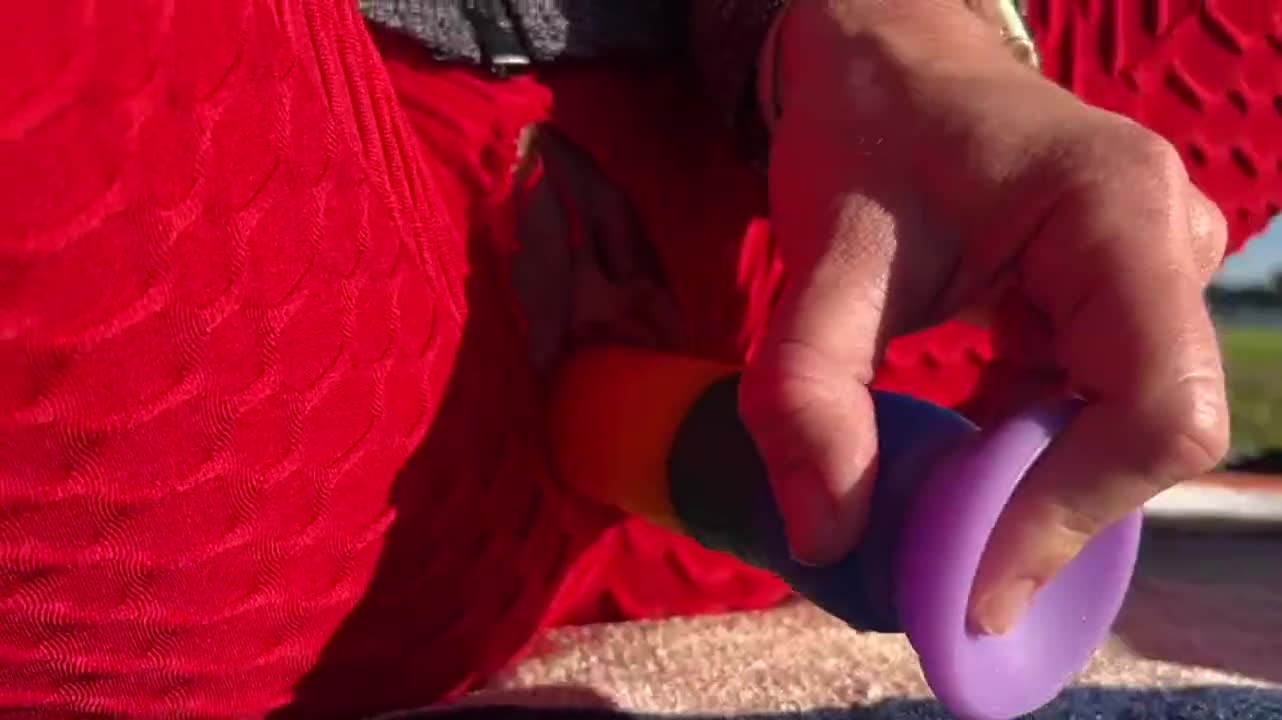 This is how I like to relax on a picnic! : video clip