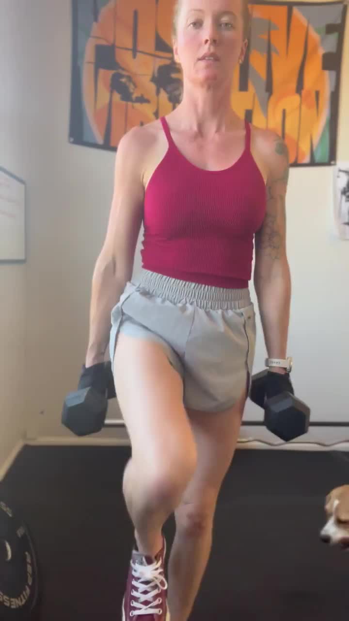 My 🐶 likes watching my workout each morning. You’re welcome to watch as well. : video clip