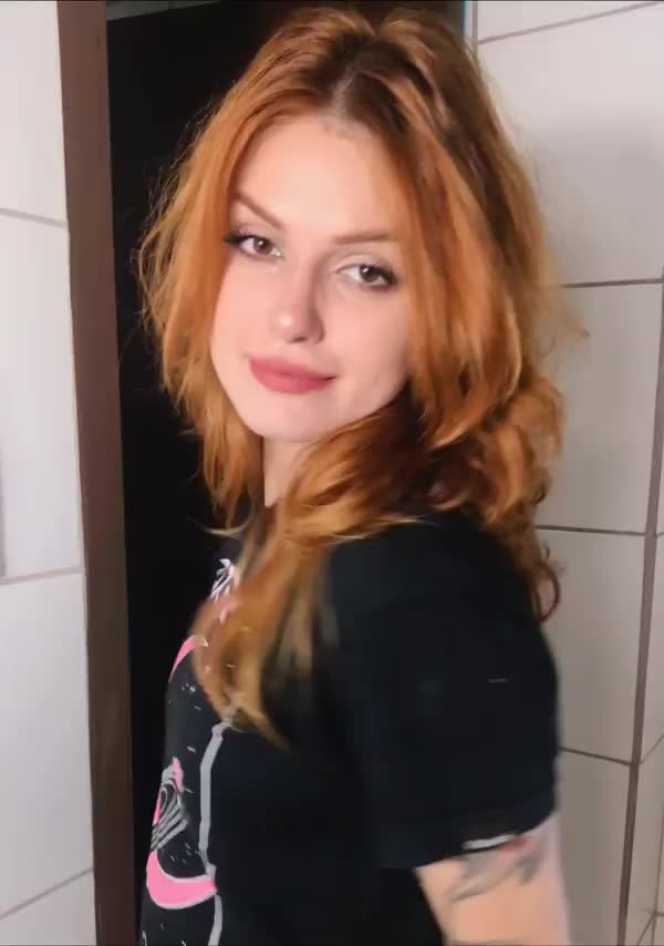 My nipples are available to get sucked : video clip