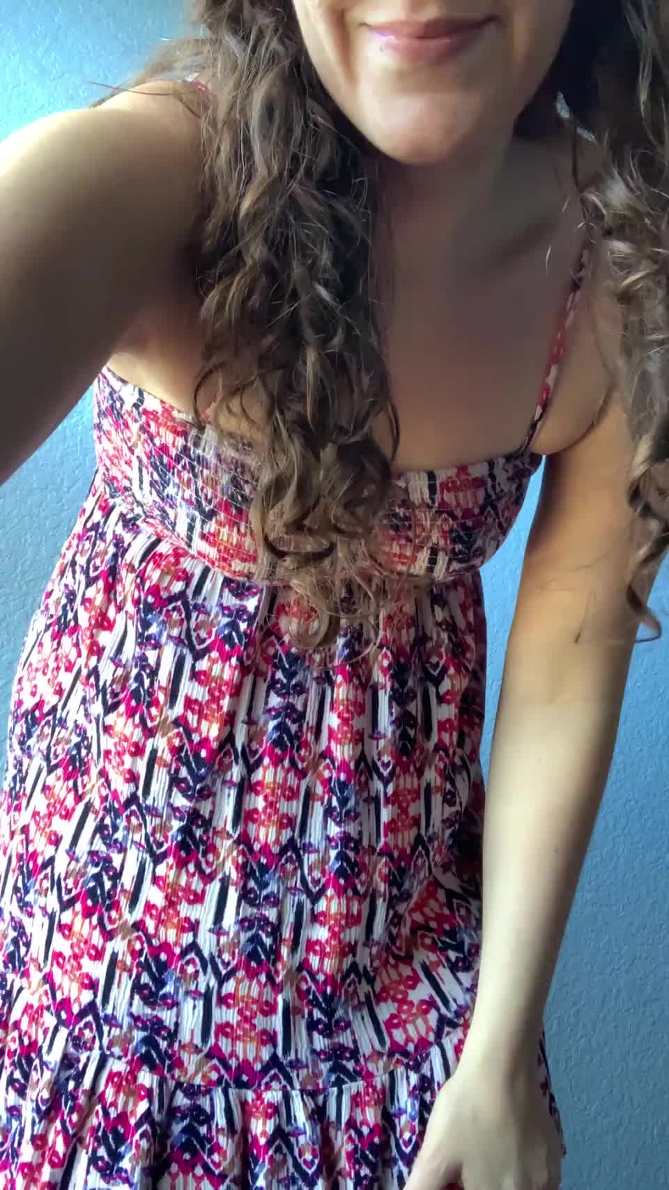 I'm ready for nothing under my sundress season : video clip