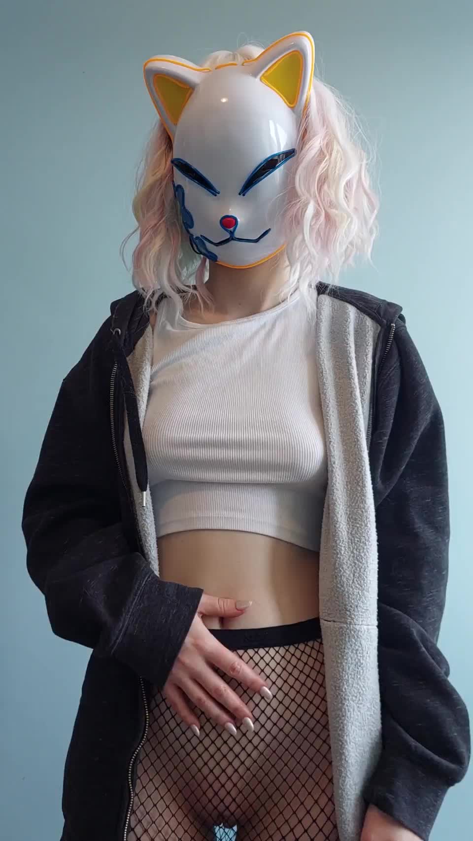 I taste like strawberries : video clip