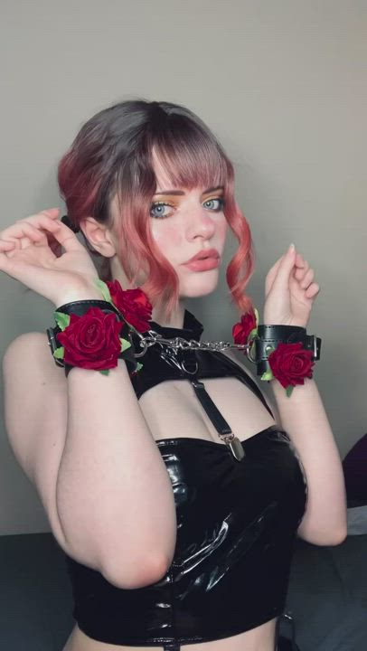 19 Years Old Ahegao BDSM Handcuffed : video clip
