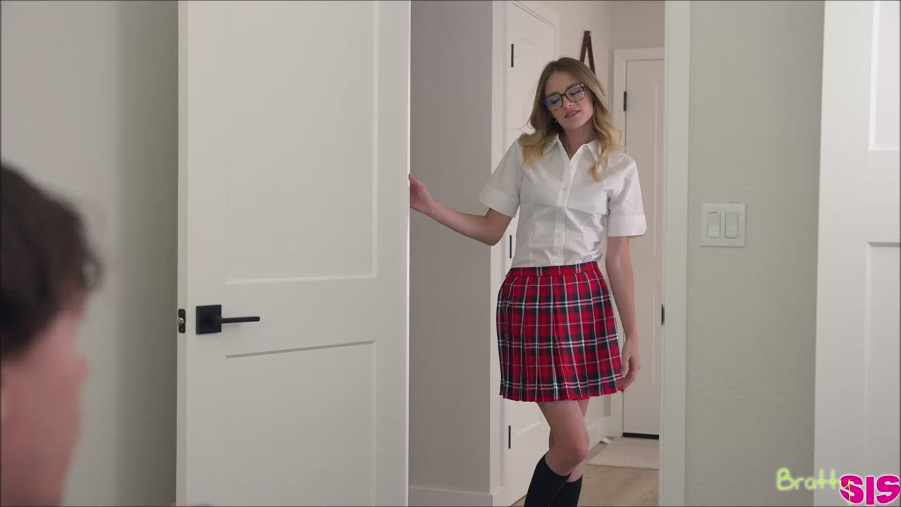 Kyler Quinn - Step Sister's School Uniform : video clip