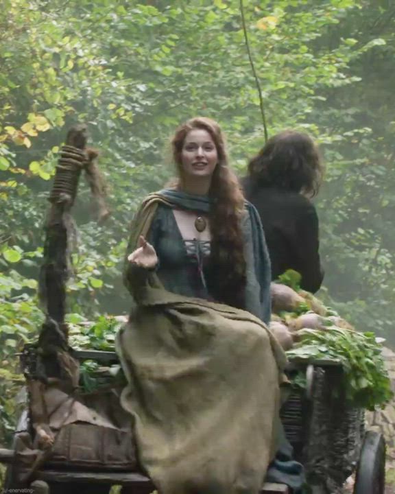 Esme Bianco (at 28) in Game of Thrones : video clip