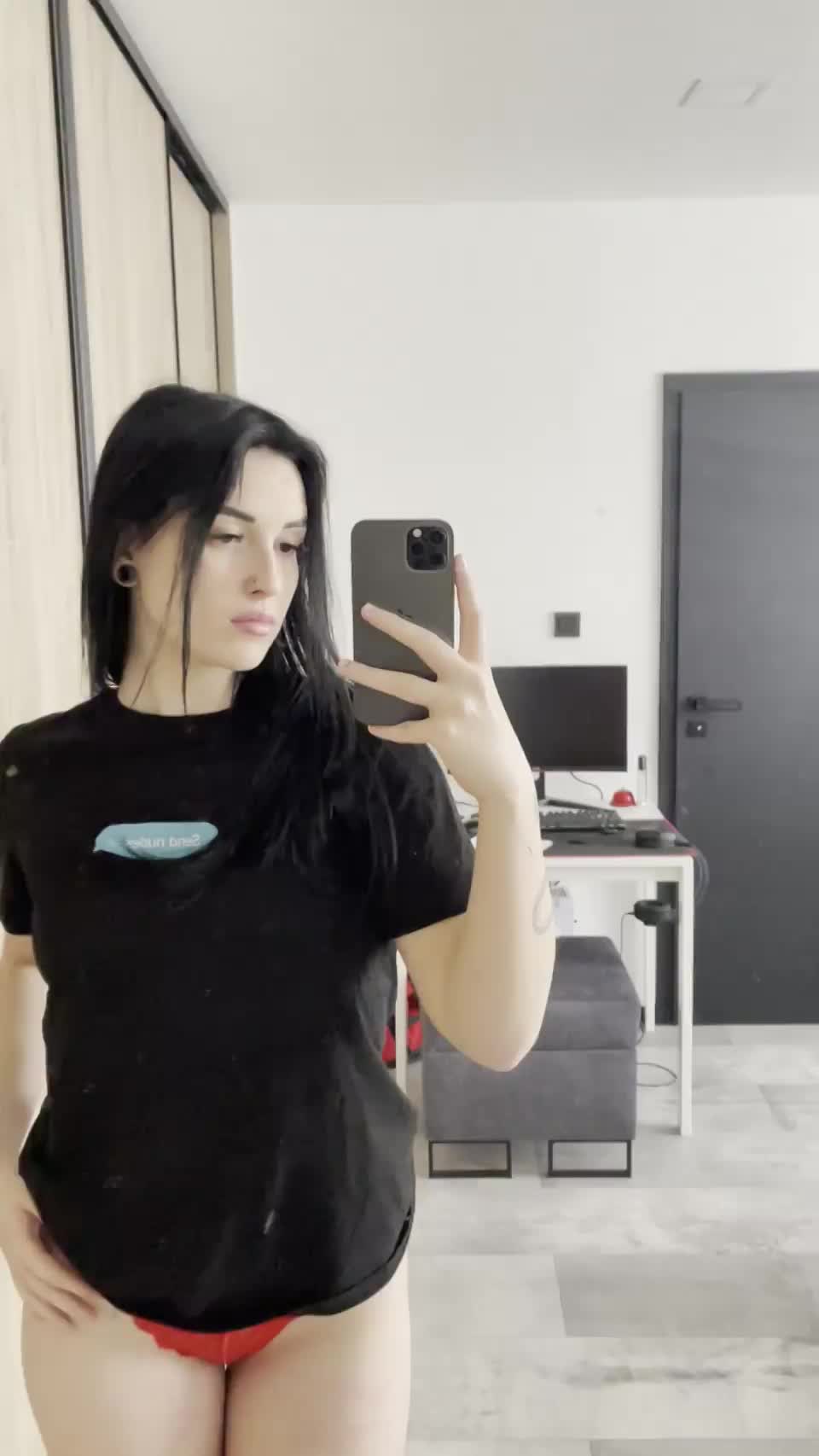Newbie : video clip