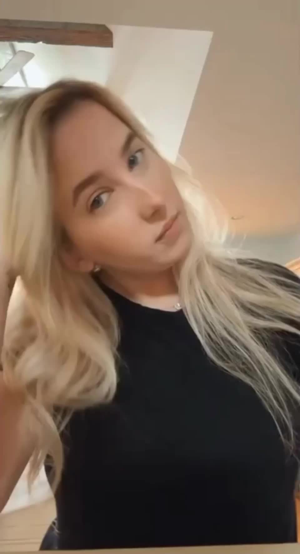 could you make my titties bounce? : video clip