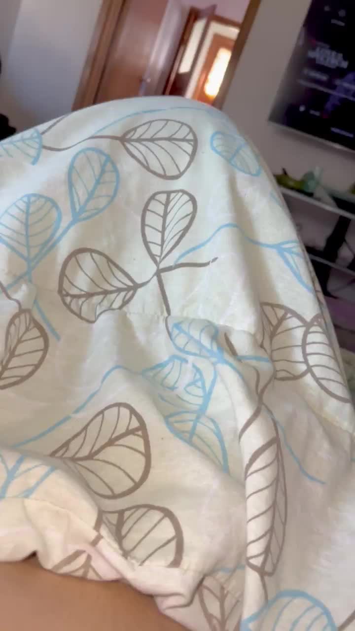 Sunday morning blowjobs…. : video clip