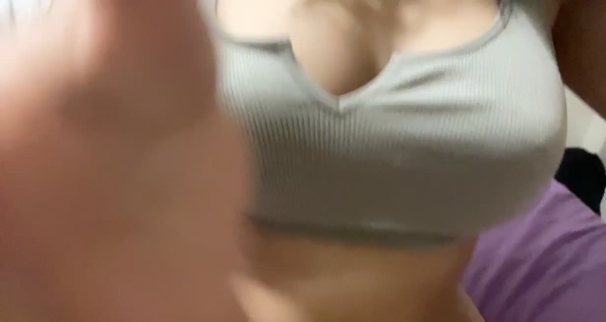 Let me suffocate you with my big milkers : video clip