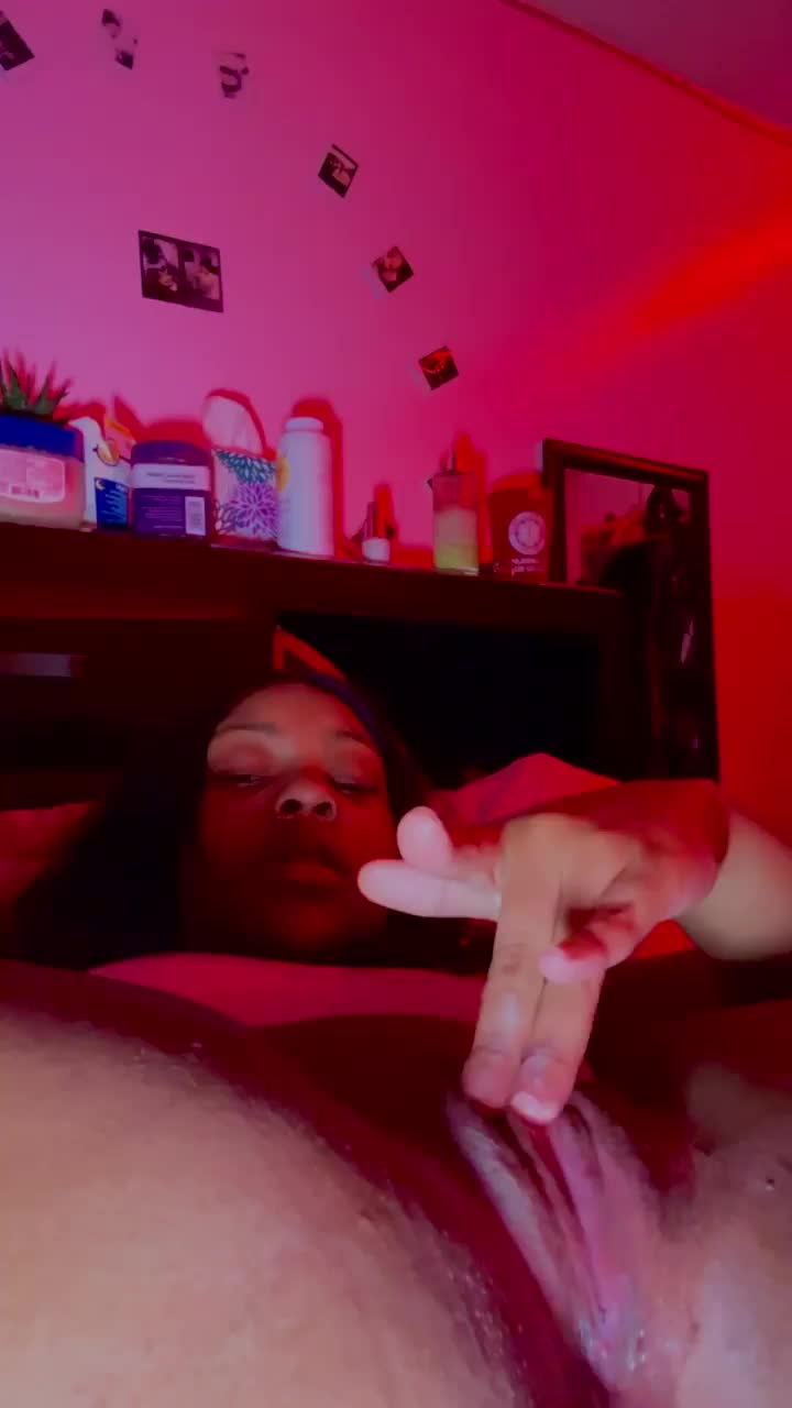 pulsing and purring : video clip