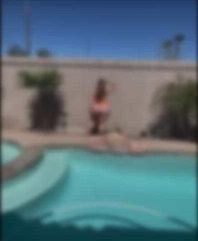 Just got this vid of my sis dancing in the back yard through my window : video clip