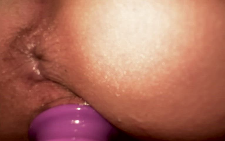 f(23) Closeup of my ribbed dildo stretching my hole :)) : video clip
