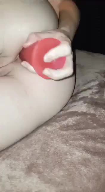 I rather enjoy watching my ass grip ☺ : video clip