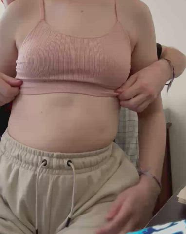 Hope someone is using my 19yo gfs little titties as pumping fuel 😏 : video clip