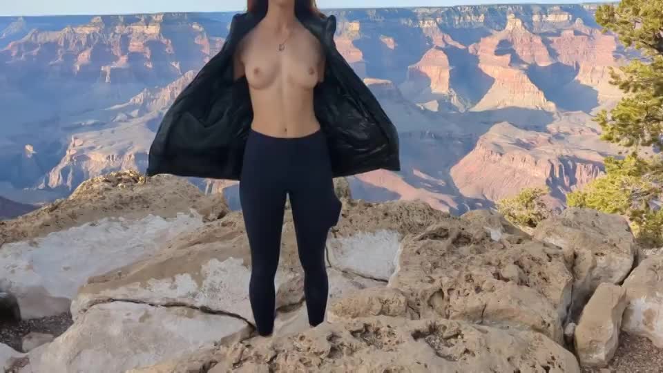 Grand Canyon. Grand Tits. : video clip