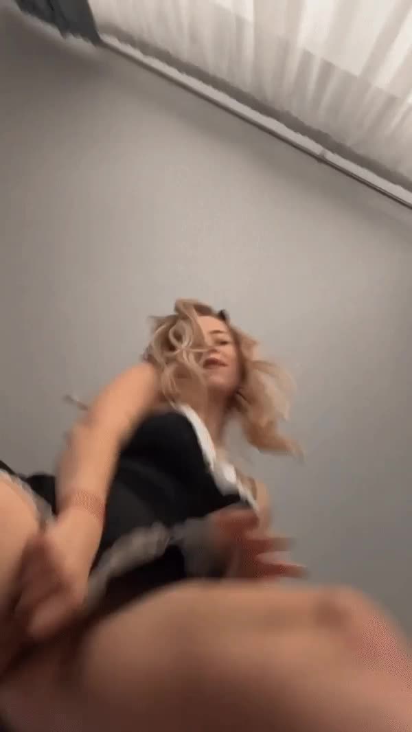 Does daddy wanna play with me? : video clip