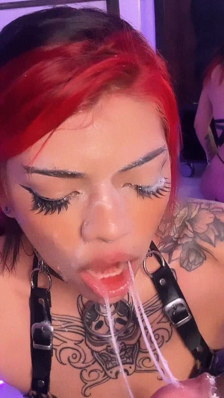 I wish I could drool on a dick : video clip