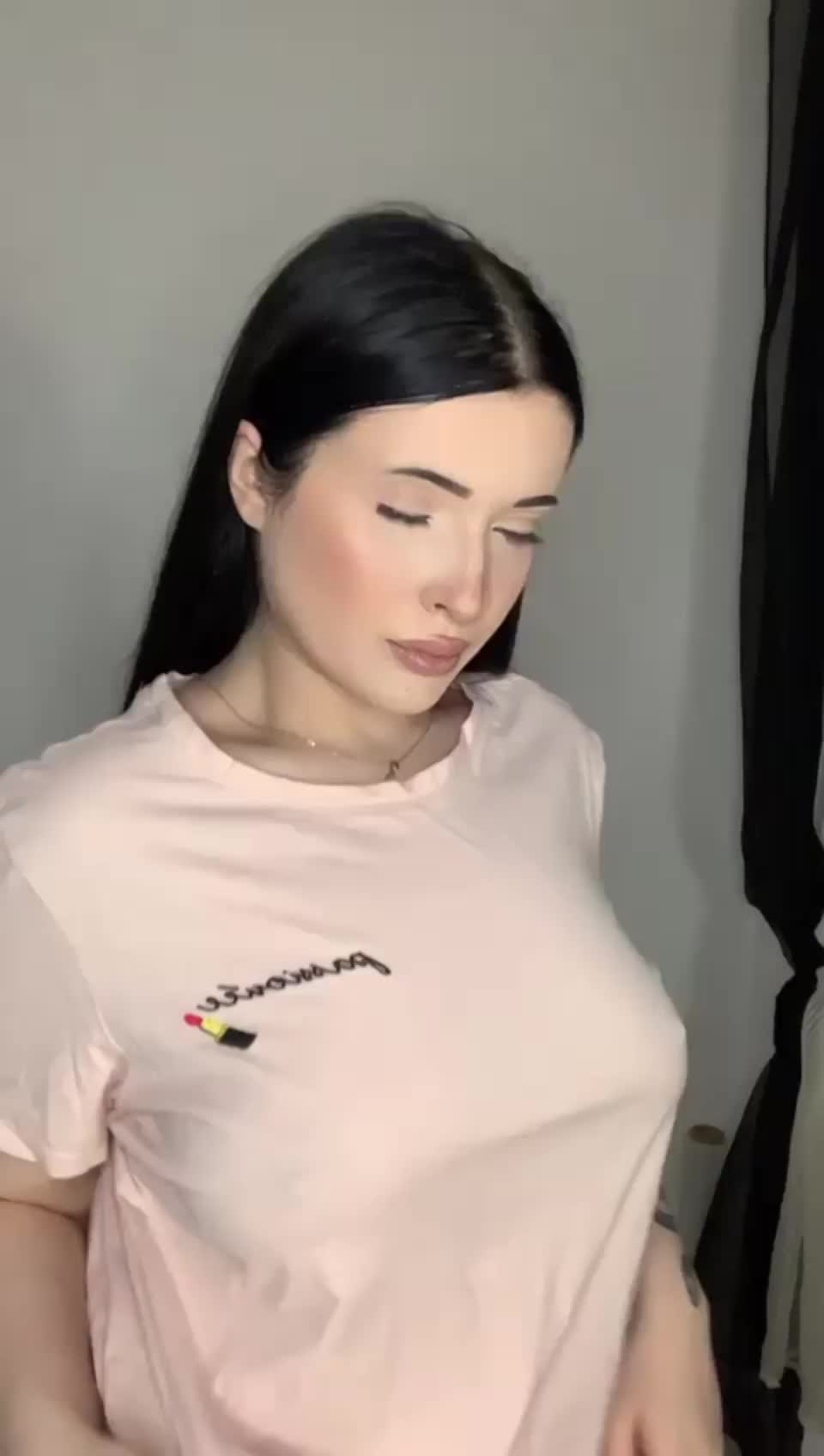 Me or mommy ? : video clip