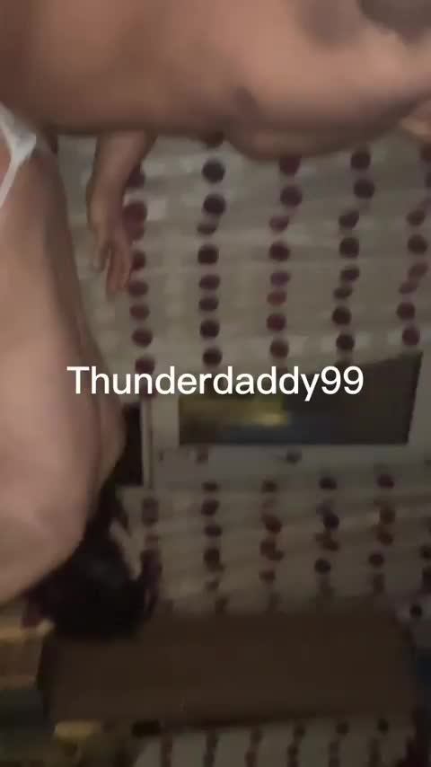 Ramming my bbc into this skinny European hotwife, got her screaming : video clip