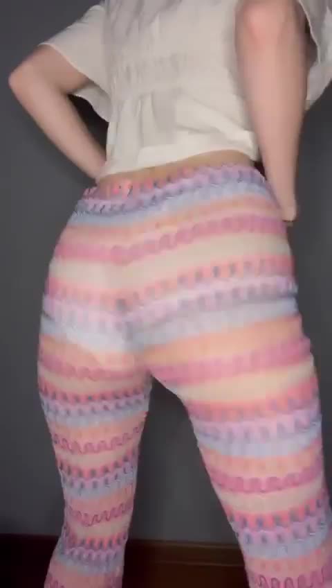 Would eat my ass before fucking me in it ? : video clip