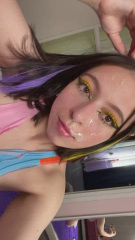 Feel so cute with cum on my face : video clip