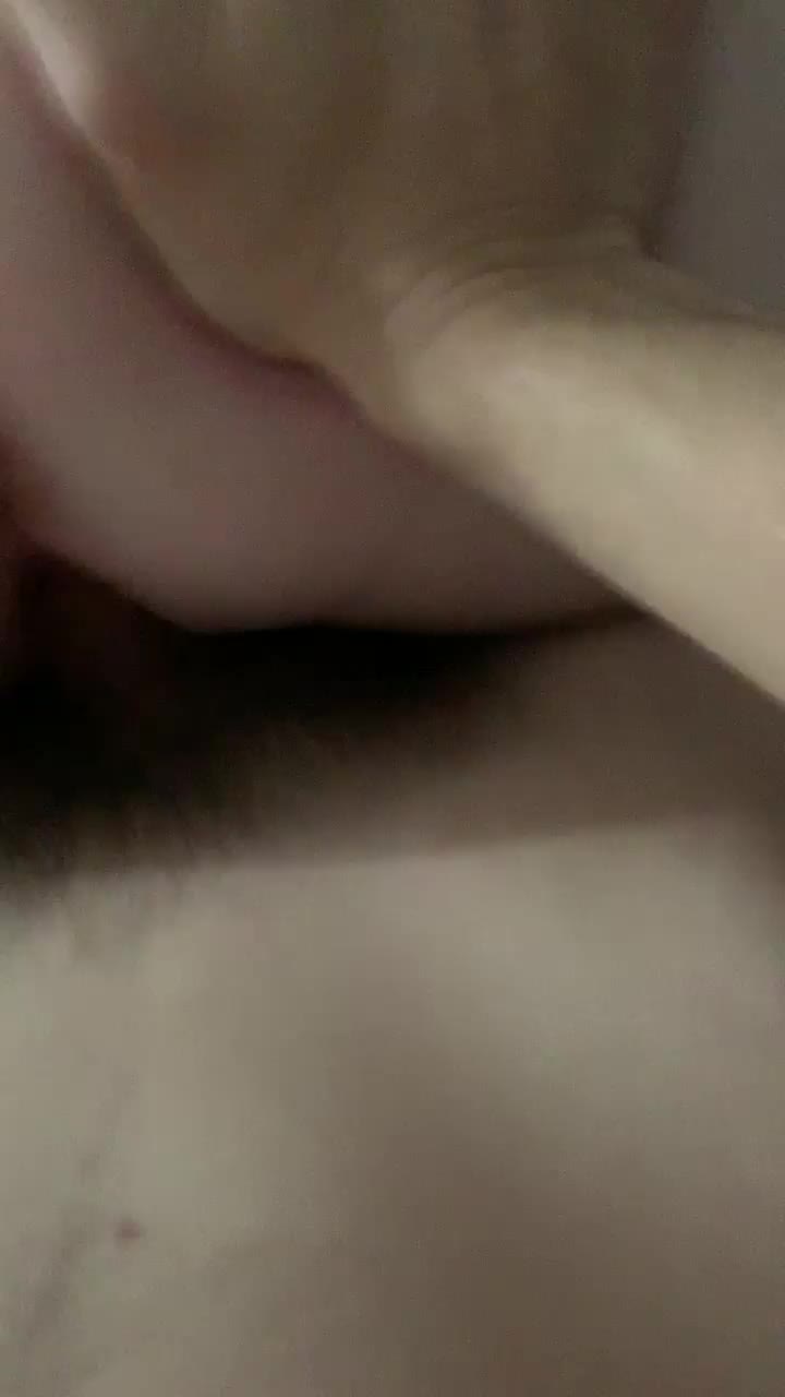 Naughty girl made me cum in her creampie 😍 : video clip