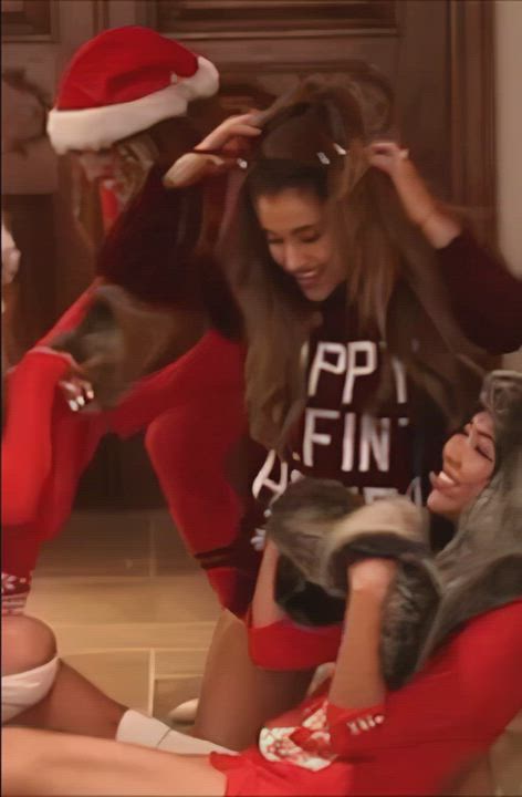 Ariana Grande - Floor Dancing Loop, Cropped, Slowed, Dain'd, AI'd : video clip