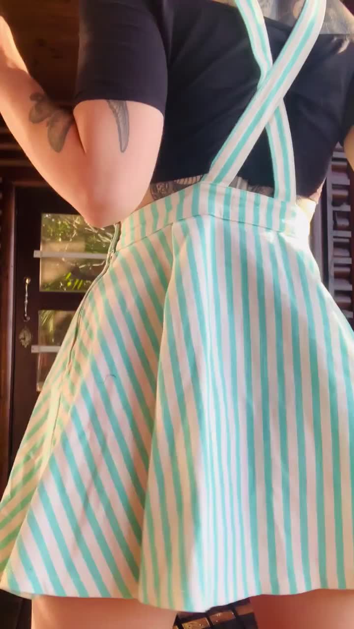 Always dressed to impress : video clip