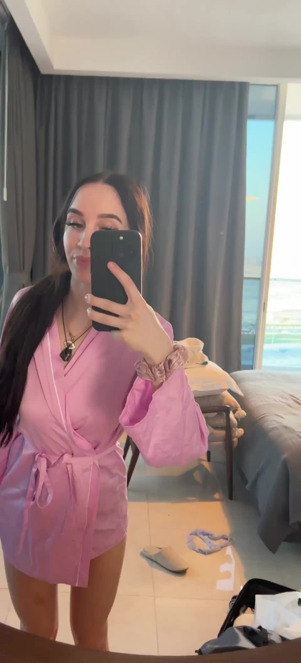 im your stepdaugter, would you do something if you walked in on me doing this : video clip
