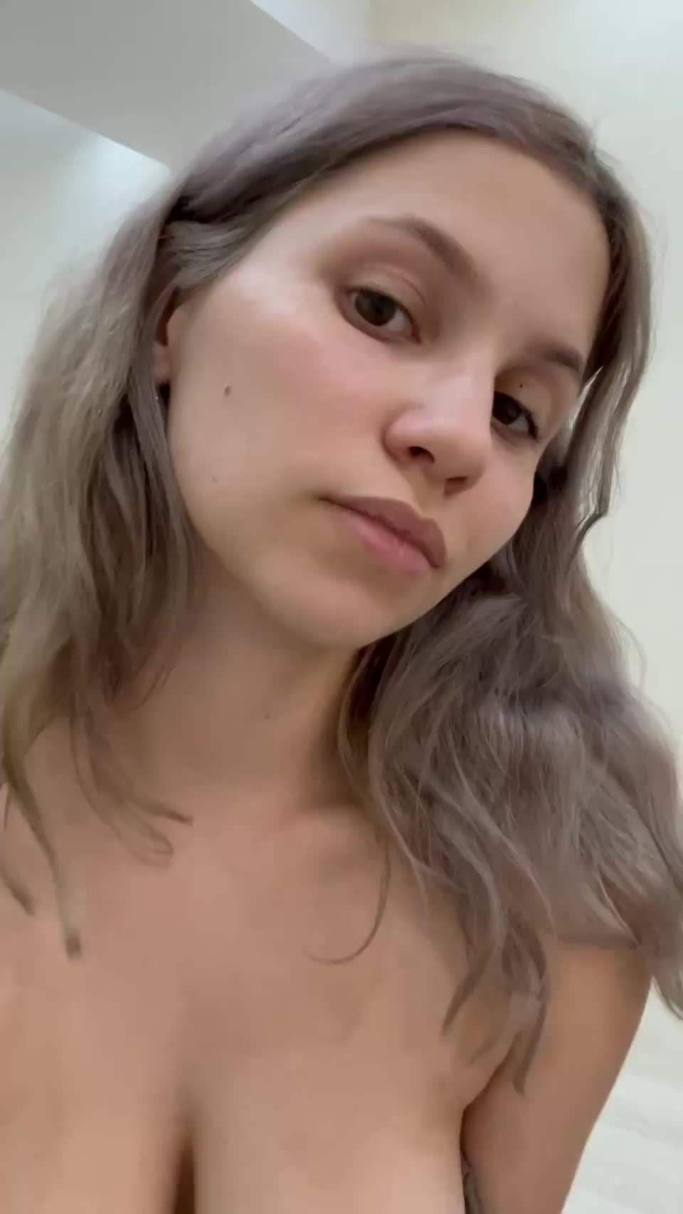 you catching one of these in your mouth when im riding you? : video clip