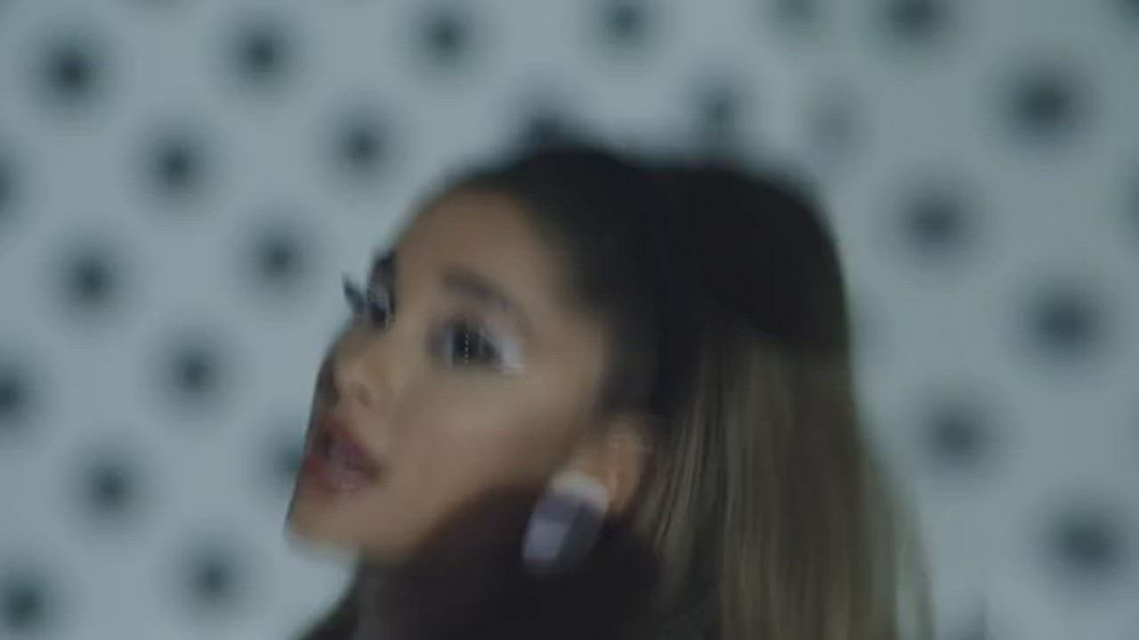 I want to fuck Ariana Grande tight ass and load into her the heels stays on : video clip