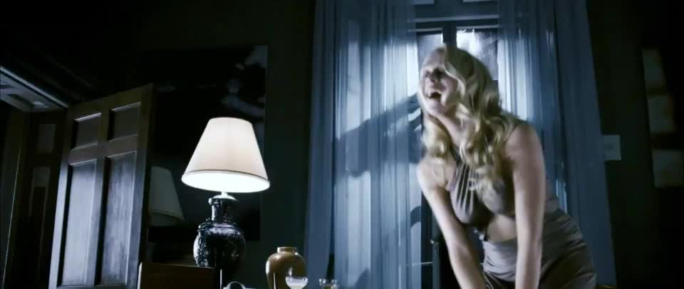 Teresa Palmer in a love triangle - Restraint (2008) : video clip