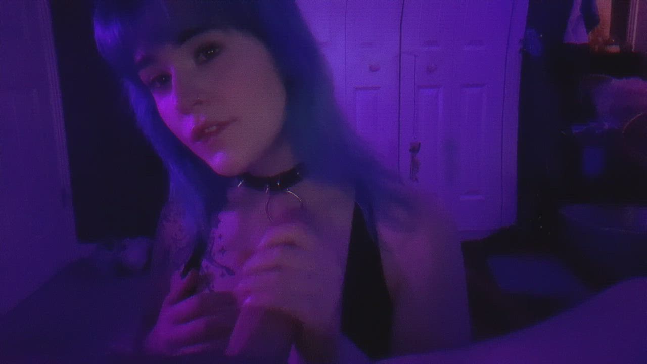 Soft lighting & soft mouth 👄 : video clip