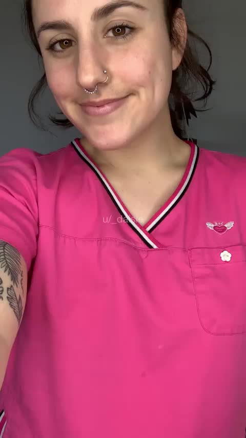 i'm a vet tech, you can breed me doggy style🐶 : video clip