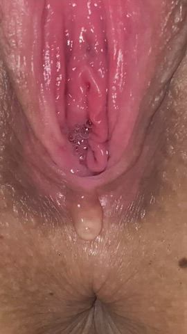 Self lubricating asshole ready to be used : video clip