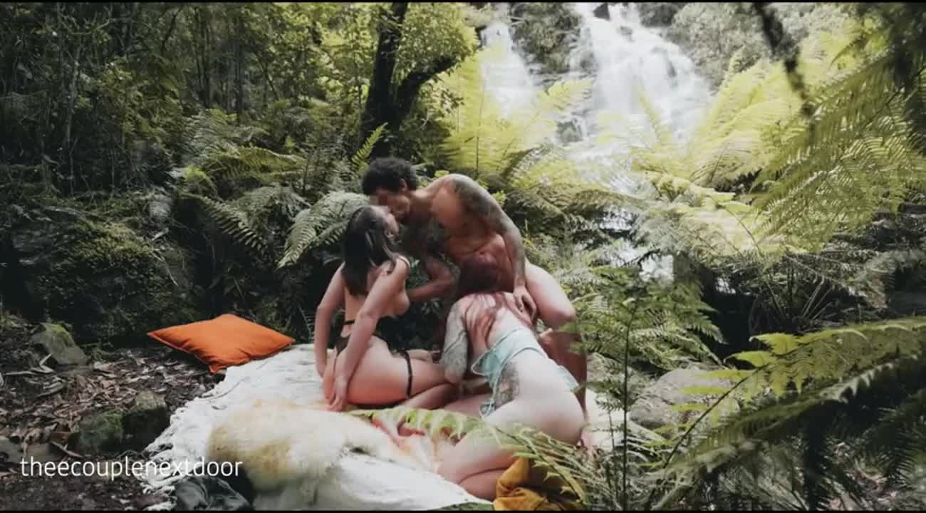 [FFM] The best place we have fucked in public😍 : video clip