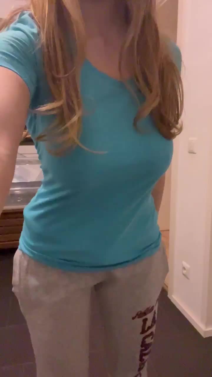 Usually I get ignored but I thought I’m still gonna post here : video clip