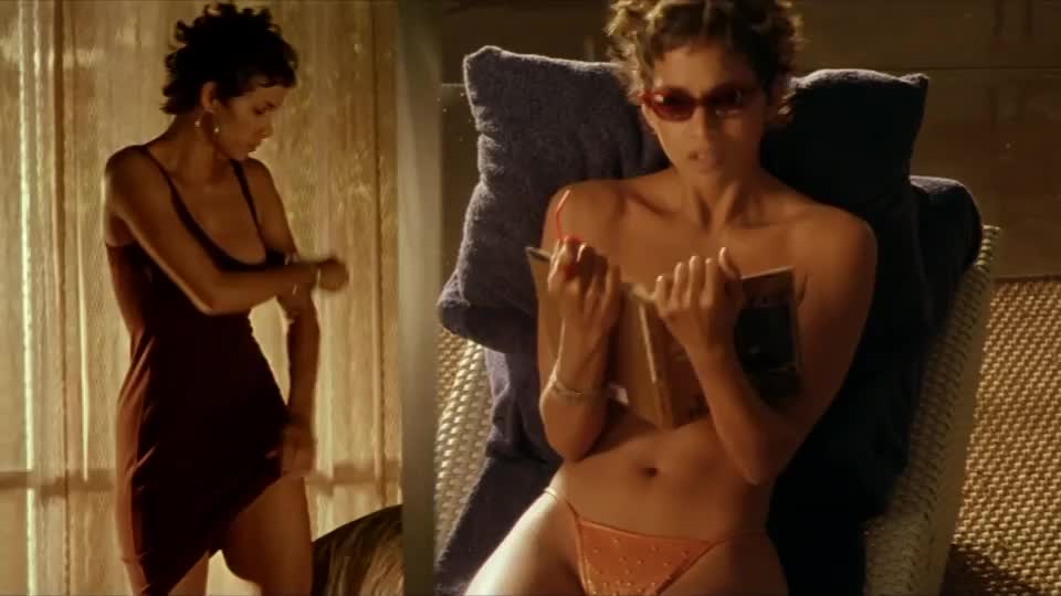 Halle Berry in Swordfish (2001) : video clip
