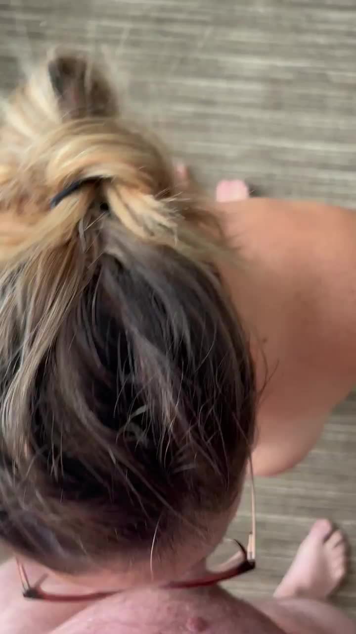 I can never seem to take my mouth of his married cock until it explodes in my mouth! : video clip