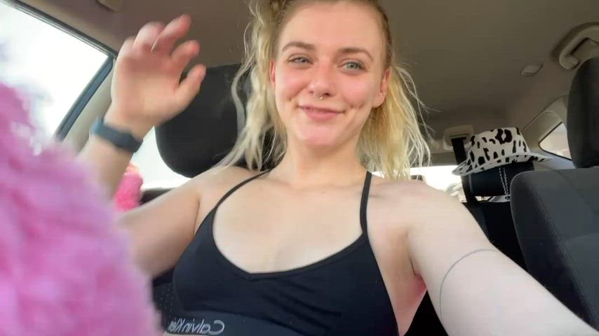 Wanted to show off my pale tits : video clip