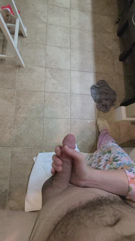 F31M31. OC. Husband shoots his load all over the hotel bathroom floor. And yes, my finger is in his ass. : video clip