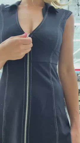 This dress was made for flashing [GIF] : video clip