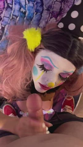 And for my next trick….🛼🤡🎈 : video clip