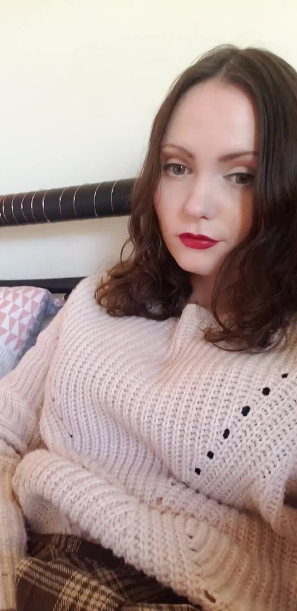 Would you be mad if I teased you while you were at work? : video clip