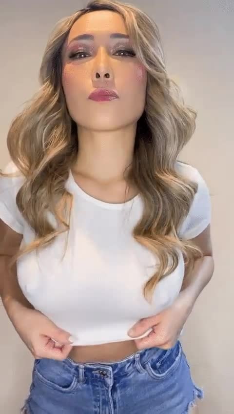 Surprise ❤️️ : video clip