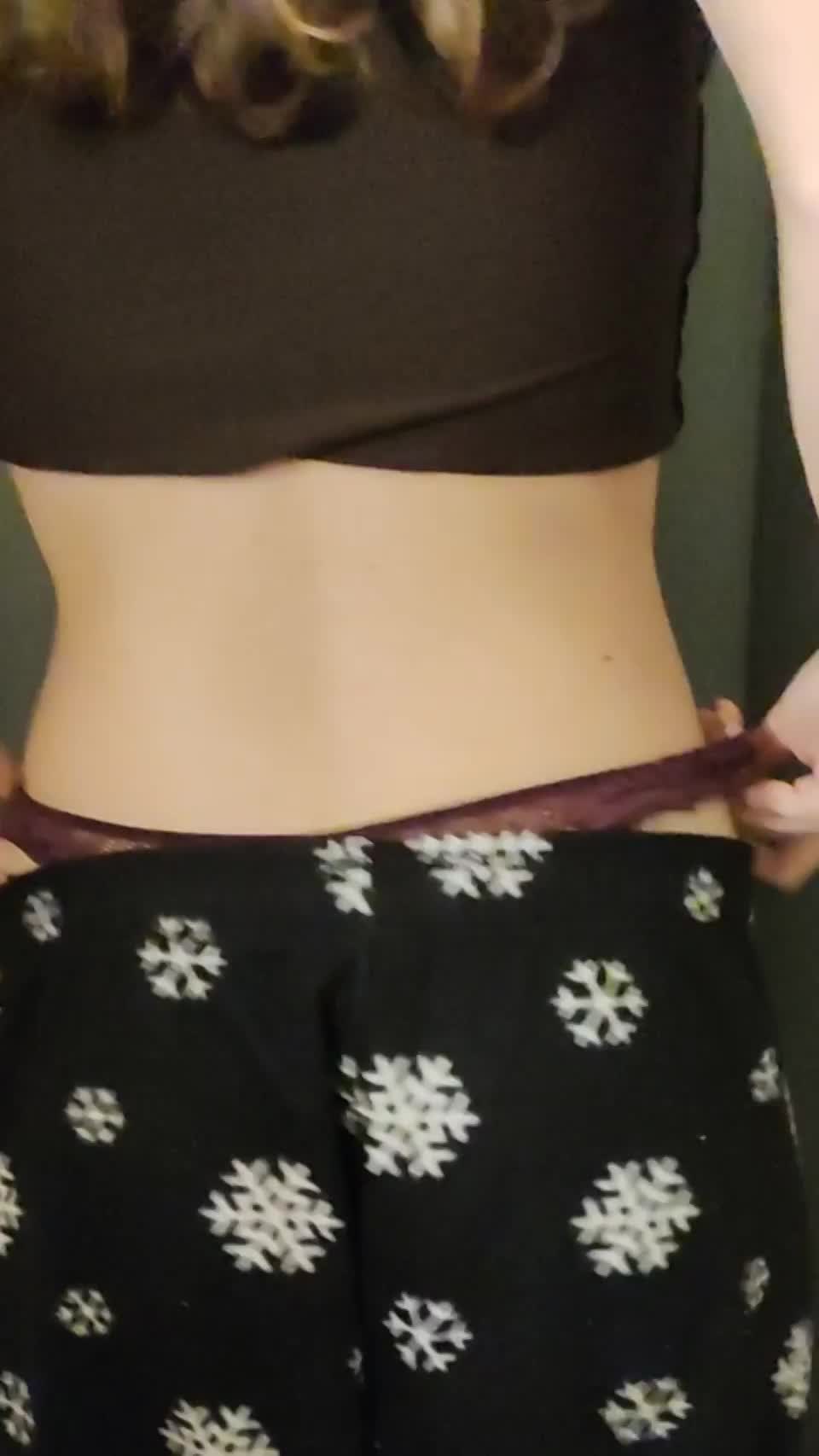 Do u like my ass?😘 : video clip