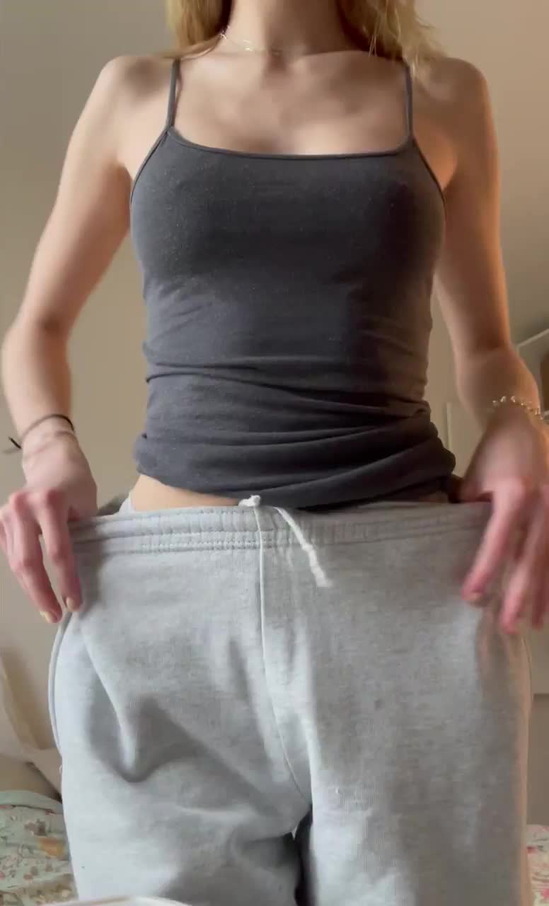 19 year olds have the most fun : video clip