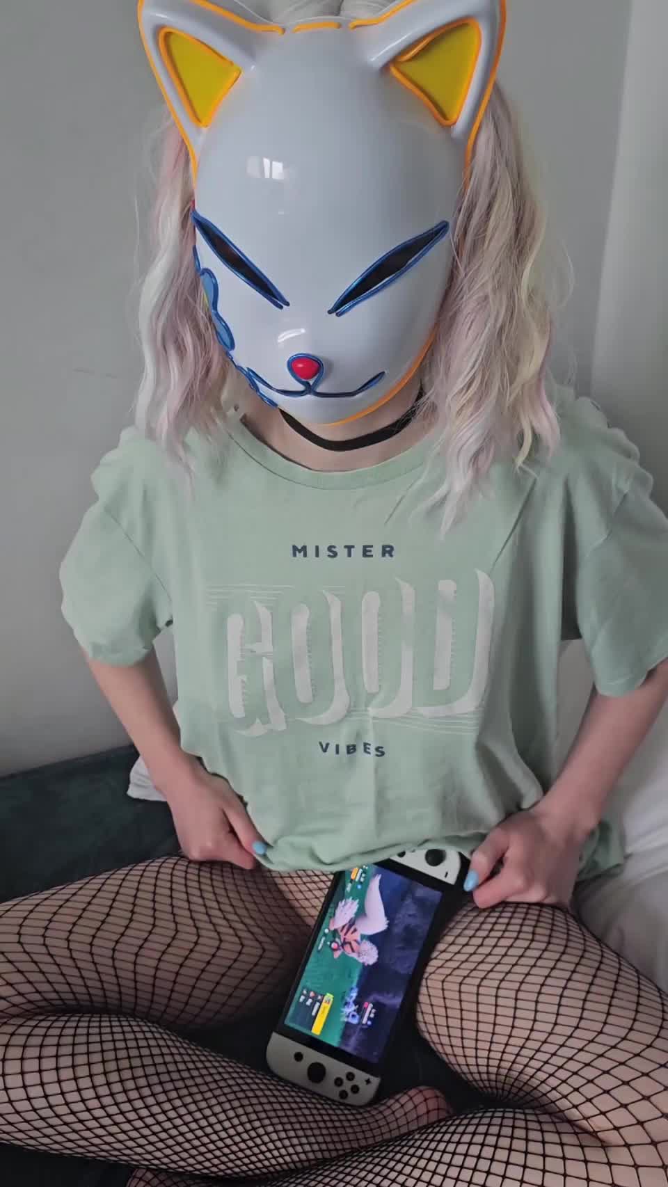 Is it wrong I'm horny all the time : video clip